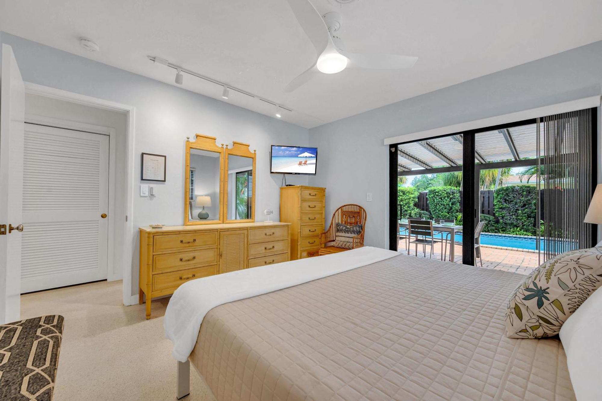Boho Chic Heated Pool Proximity Escapism At Its Finest Coconut Key H0mes *