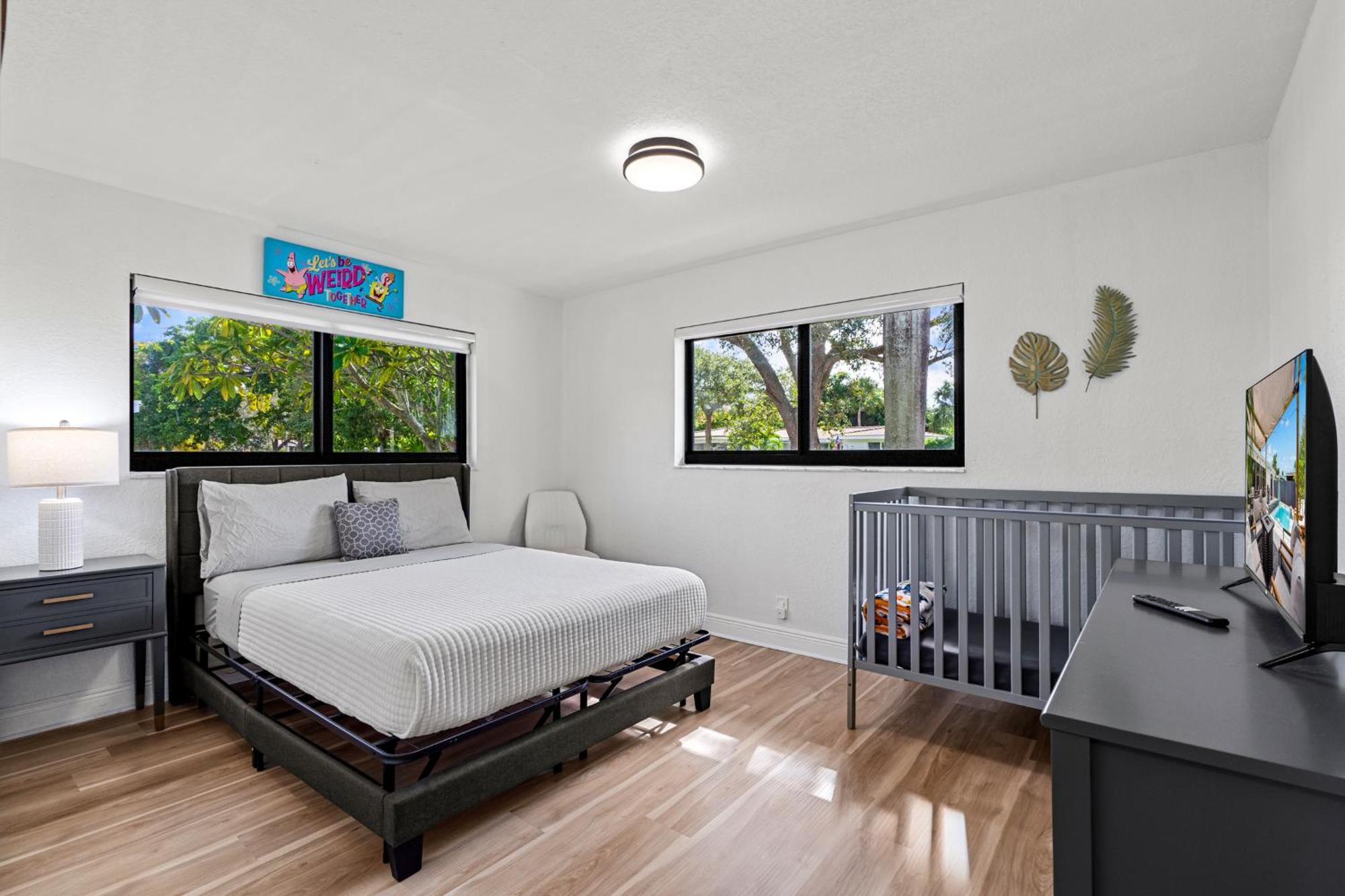 Modern 4br-2ba Family Pool House 5 Mins Lauderdale-by-the-sea & Pompano Beaches Apartment Fort Lauderdale
