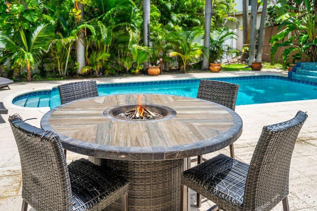 Holiday home Ventur Vintage House Luxury Pool Fort Lauderdale