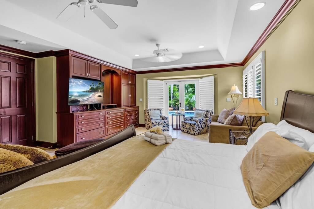 Ventur Vintage House Luxury Pool Fort Lauderdale