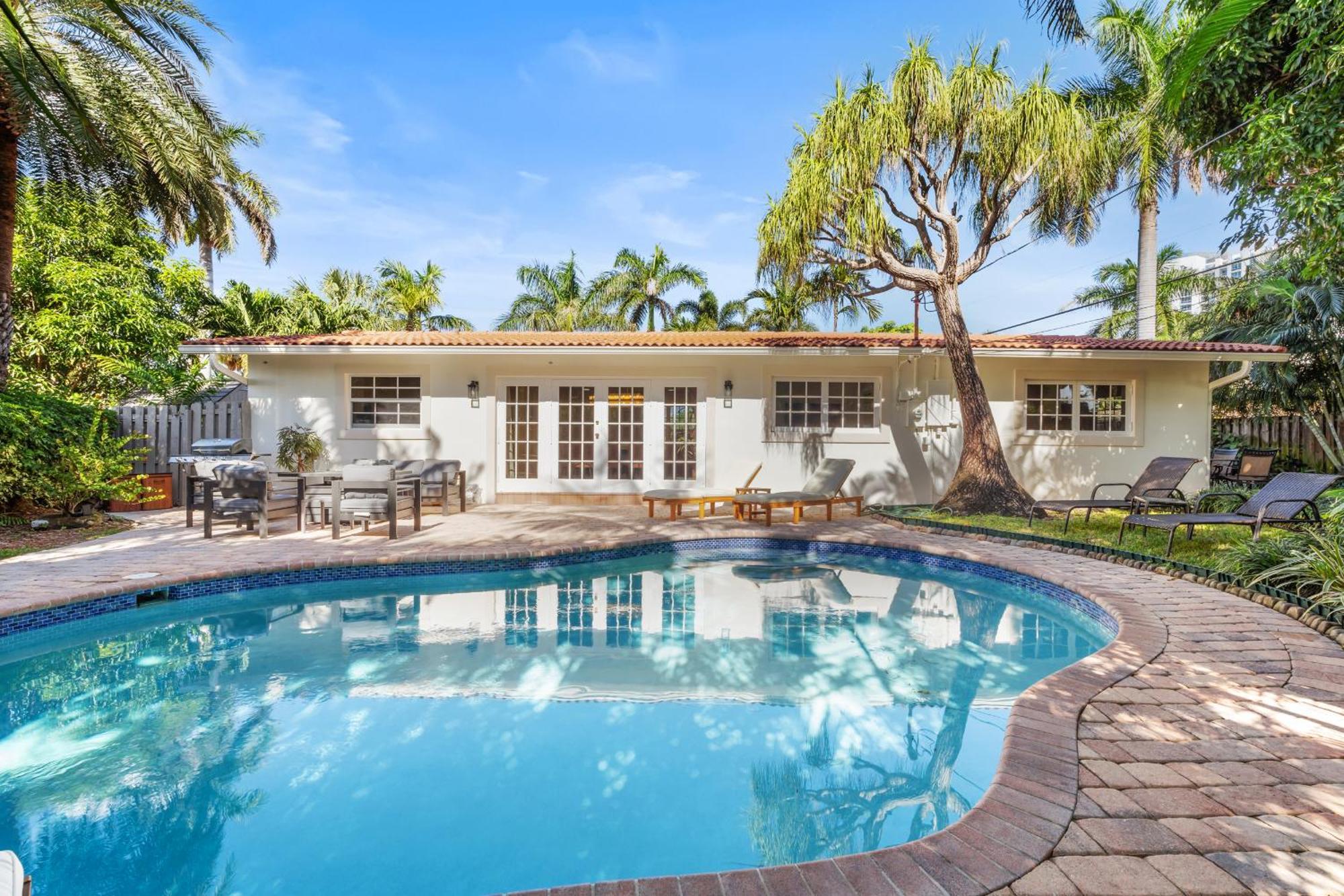 A Slice Of Paradise - Bel Air House With Private Pool