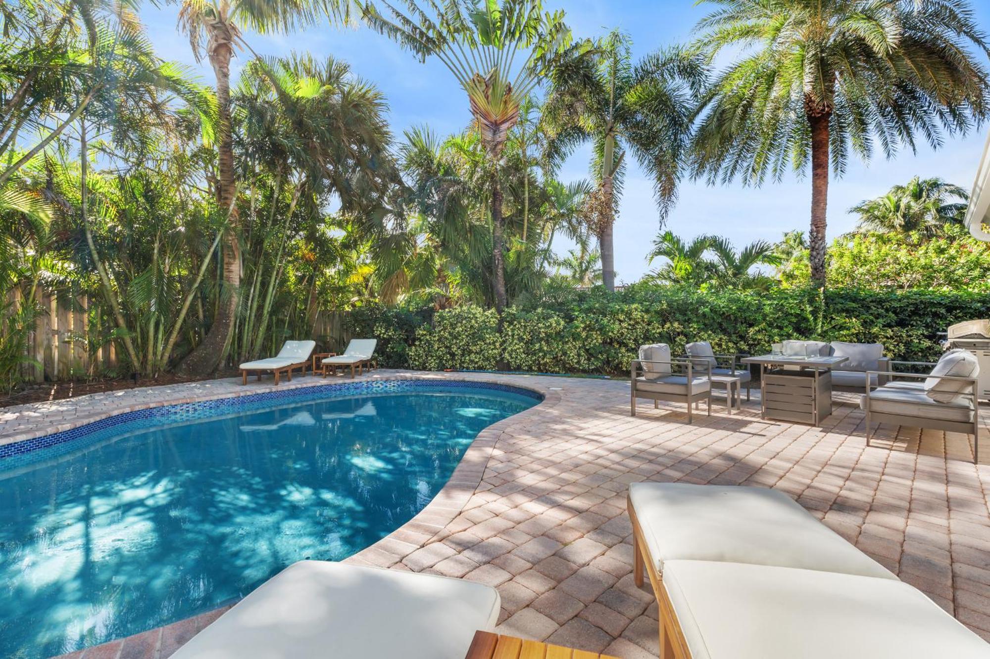 Villa A Slice Of Paradise - Bel Air House With Private Pool
