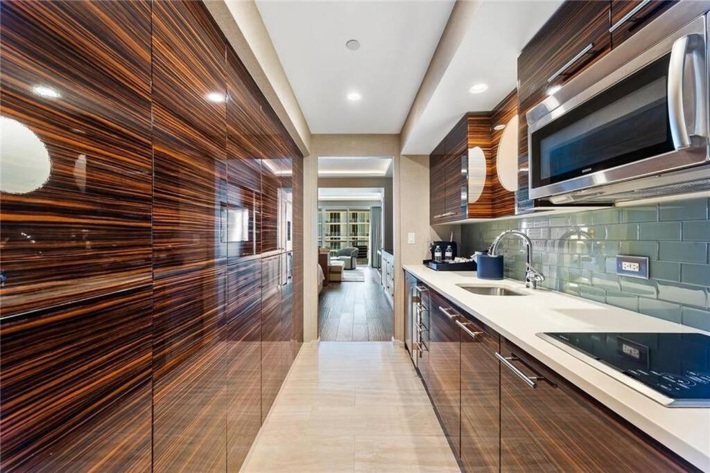Luxury Jr Lauderdale *