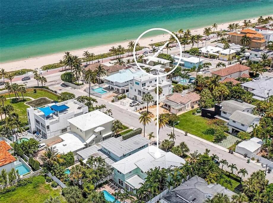 Steps To Beach, Pool, Backyard Oasis, Game Holiday home