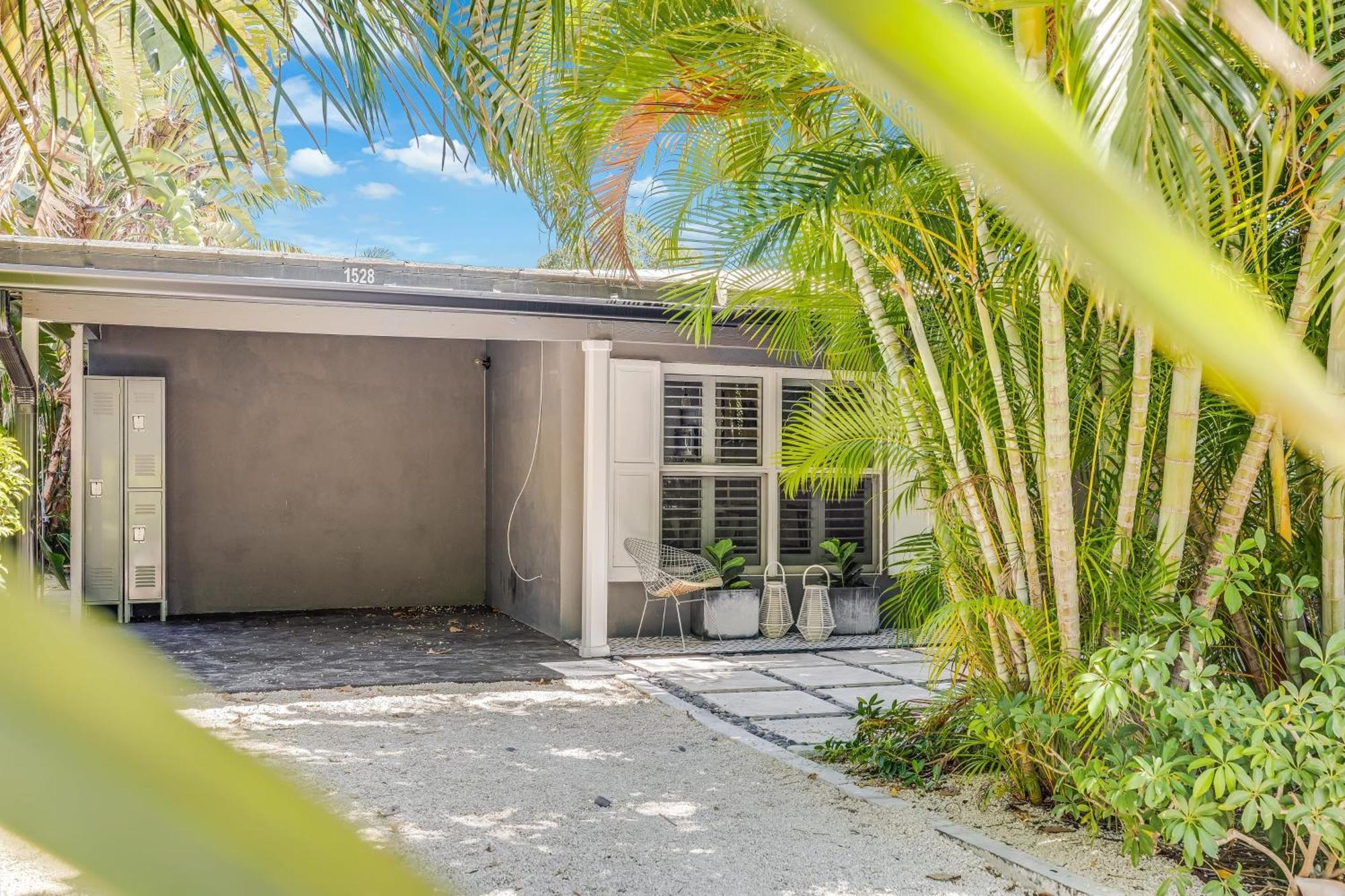 Tidal By Avantstay Gorgeous Close To Beaches W Pool