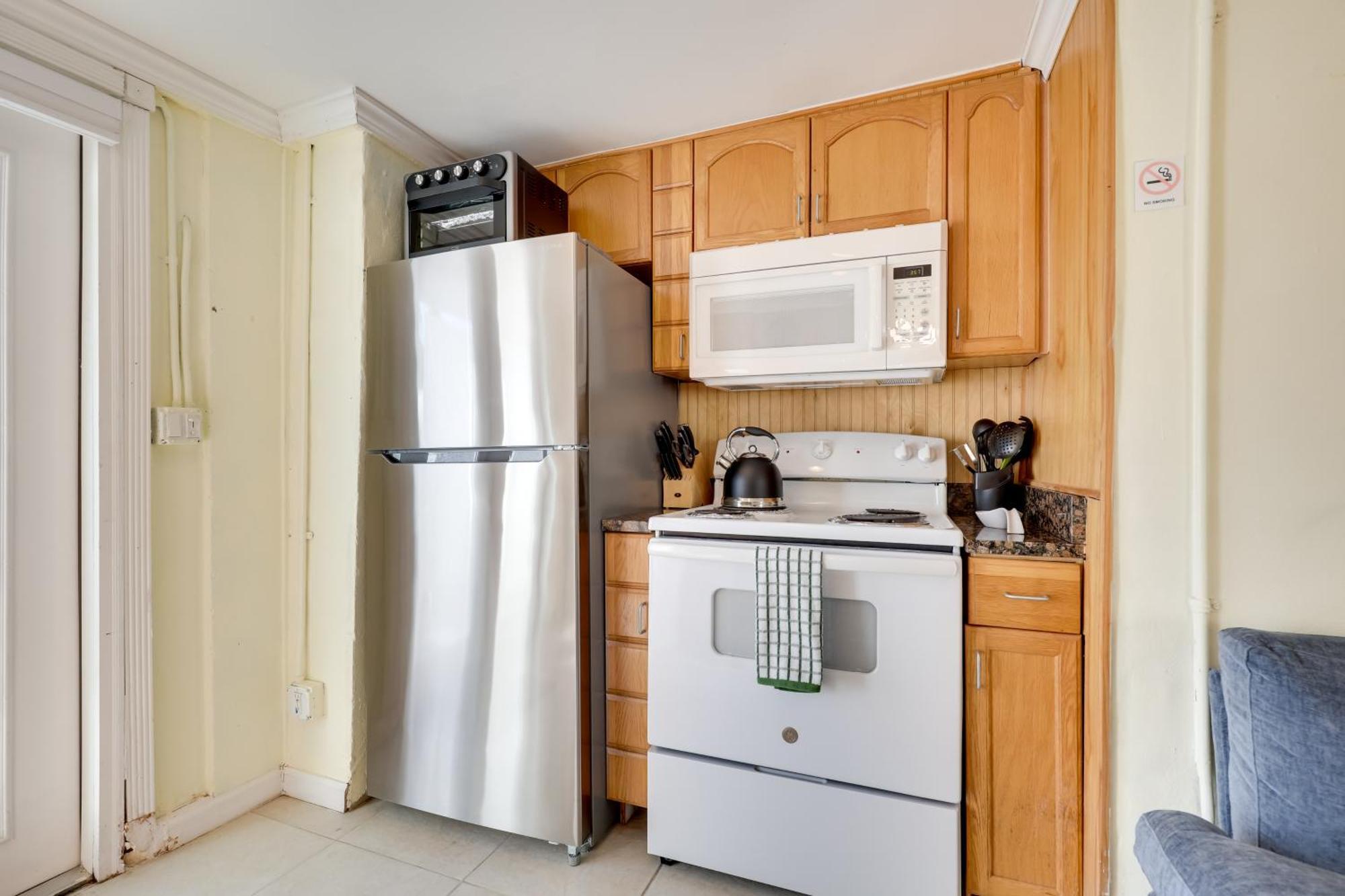 Apartment 2 Mi To Dtwn Lauderdale With Perks! *