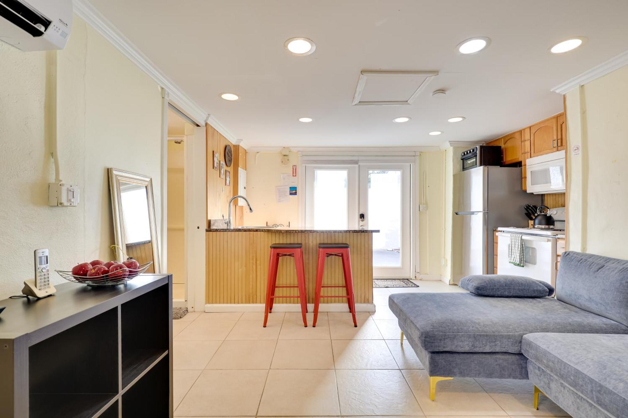 Apartment 2 Mi To Dtwn Lauderdale With Perks!