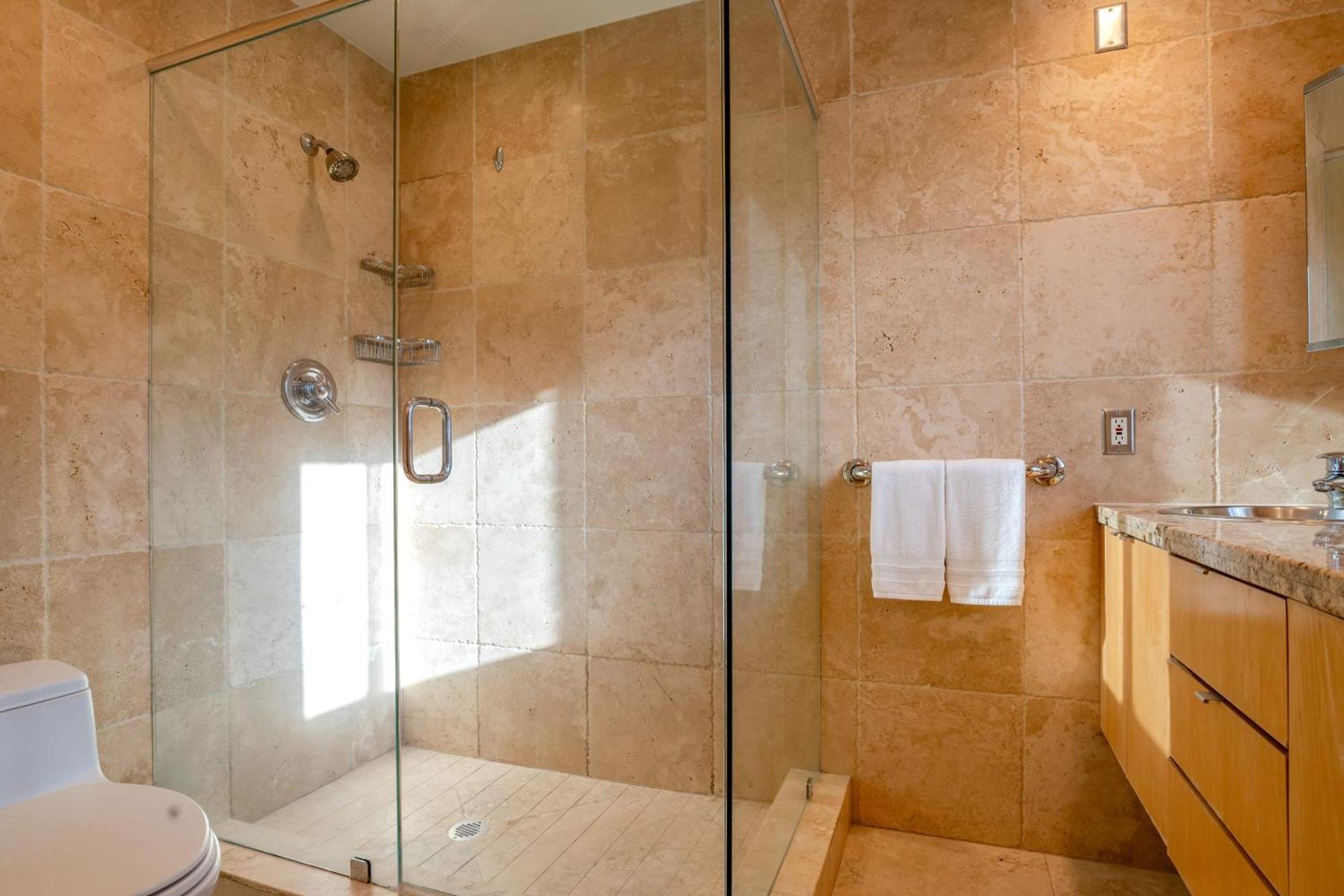 Holiday home Haven By Avantstay Pool Ocean Views Steps From The