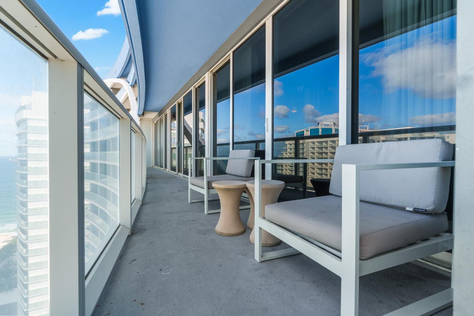 Last Min Deals! 2br W Resort, Birds Eye View Of It All, Professionally Designed * Fort Lauderdale