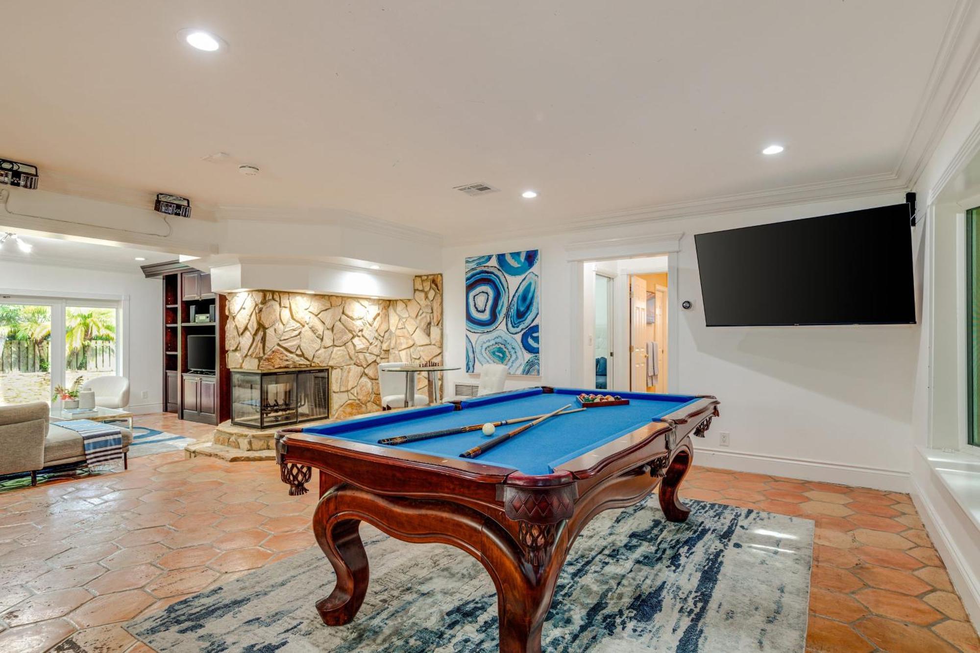 Holiday home Coral Ridge Getaway By Avantstay Pool Hot Tub Billiards 5mins To