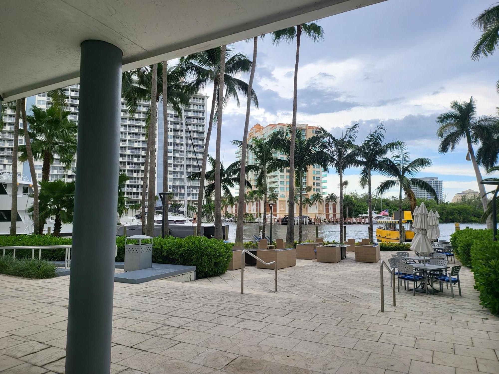 Galleria Mall Hotel-doubletree Hilton Fort Lauderdale