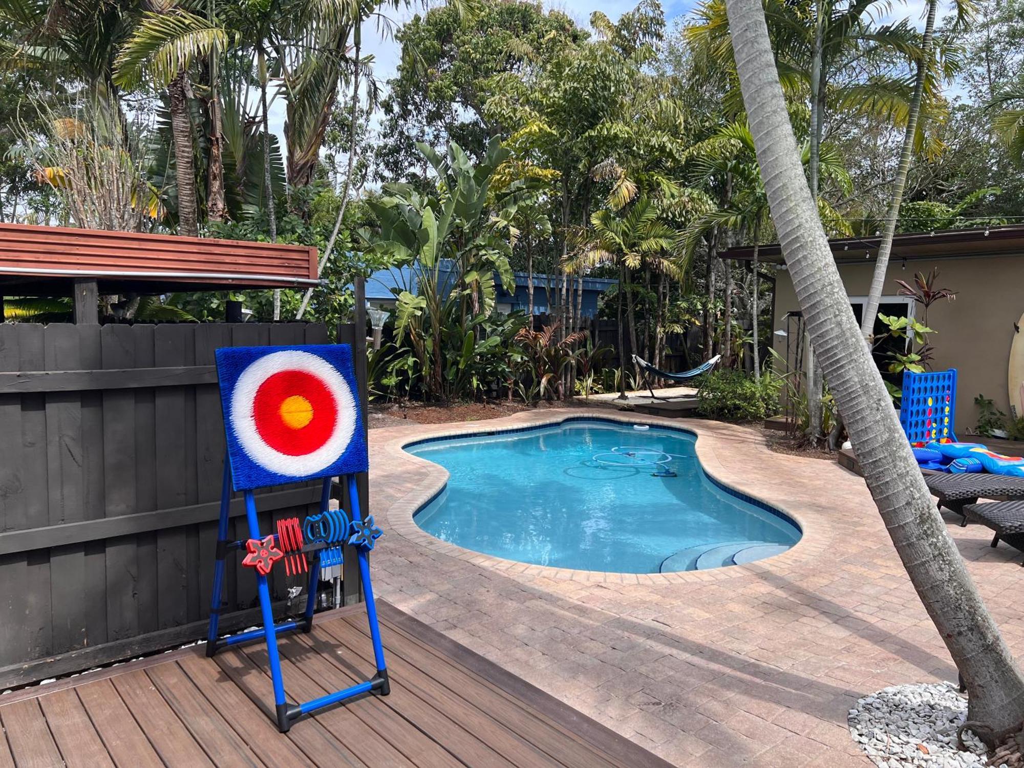 The Peacock Oasis~tropical~heated Pool~fire Pit * Fort Lauderdale