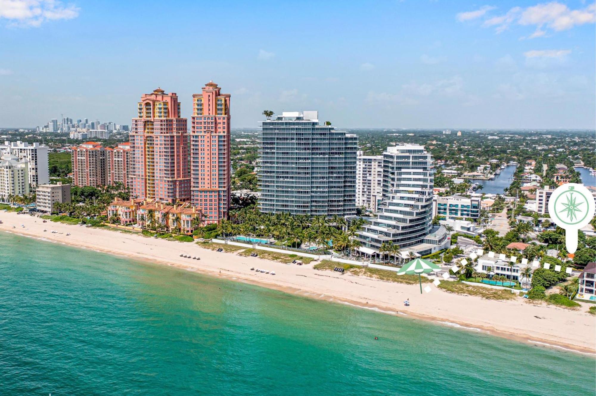 Steps From Quaint Heated Pool Key Resldences Fort Lauderdale