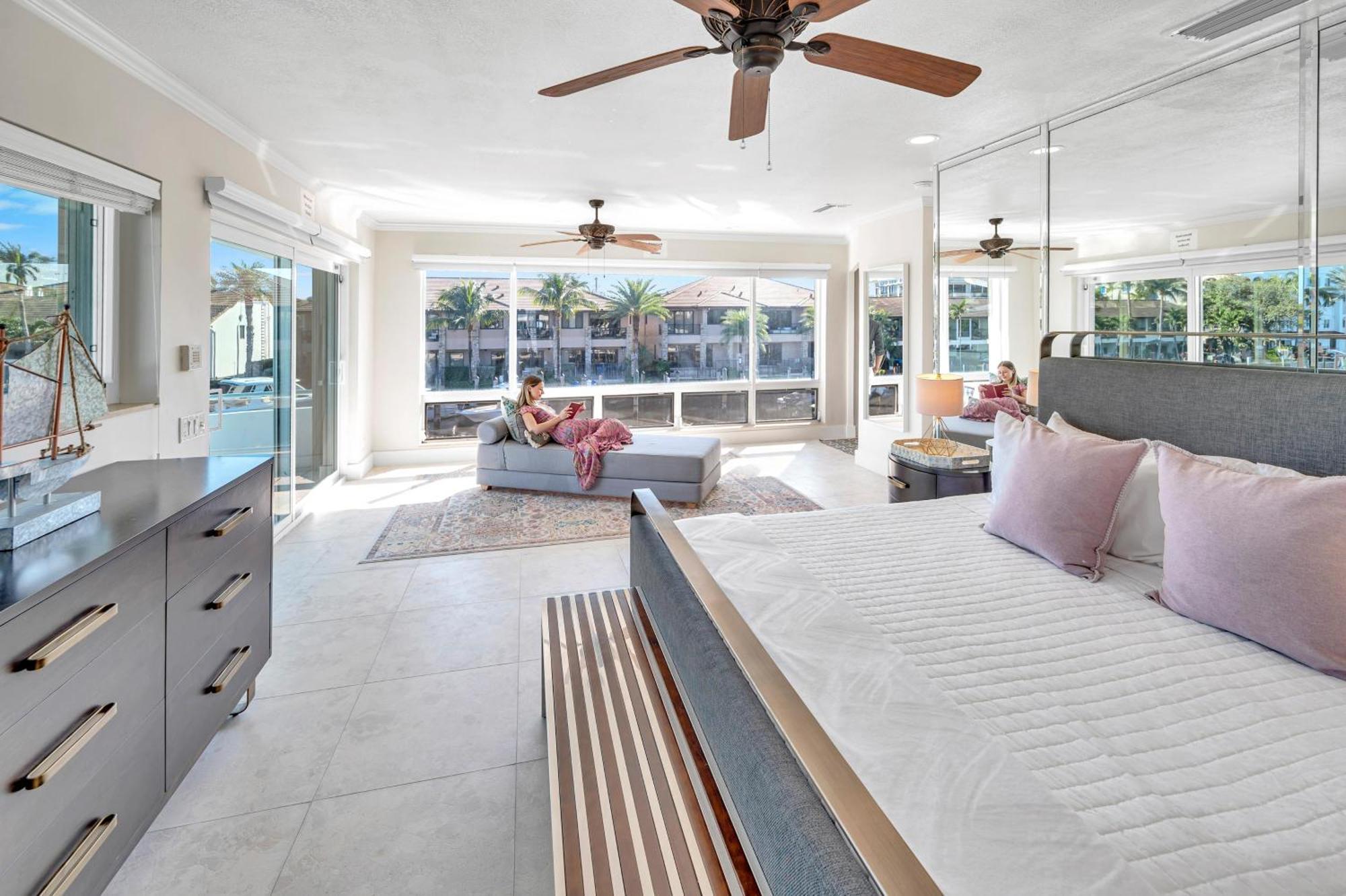 Two-floor Heated Pool Dock Access Quiet Neighborhood Saltaire One Resldences