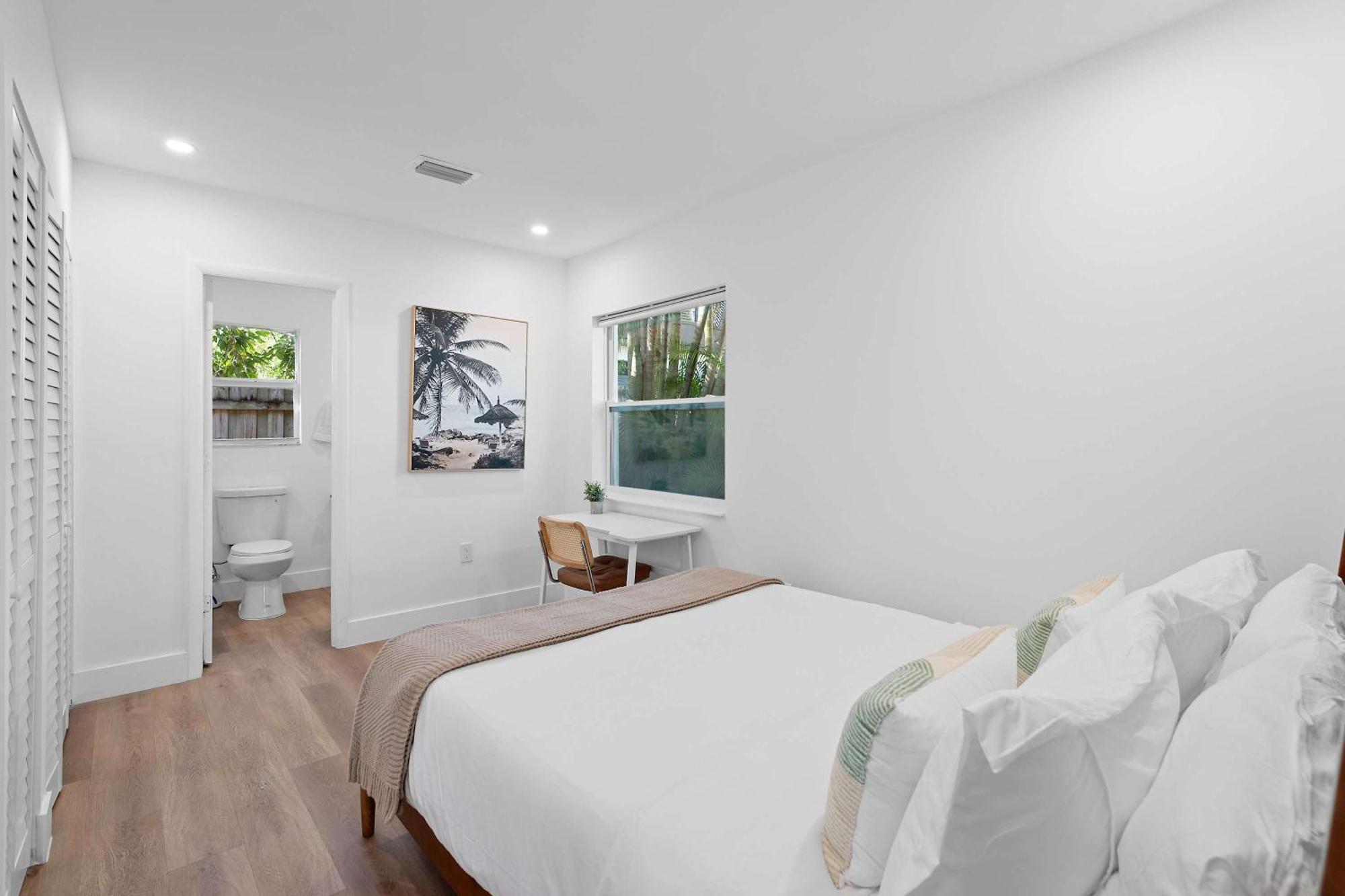 921 3 Apartment *
