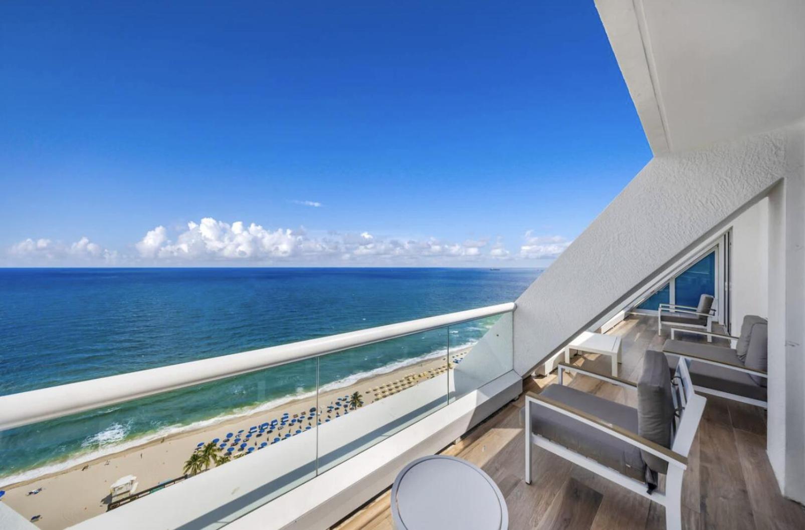 Apartment Beachfront With Spacious Balcony Fort Lauderdale