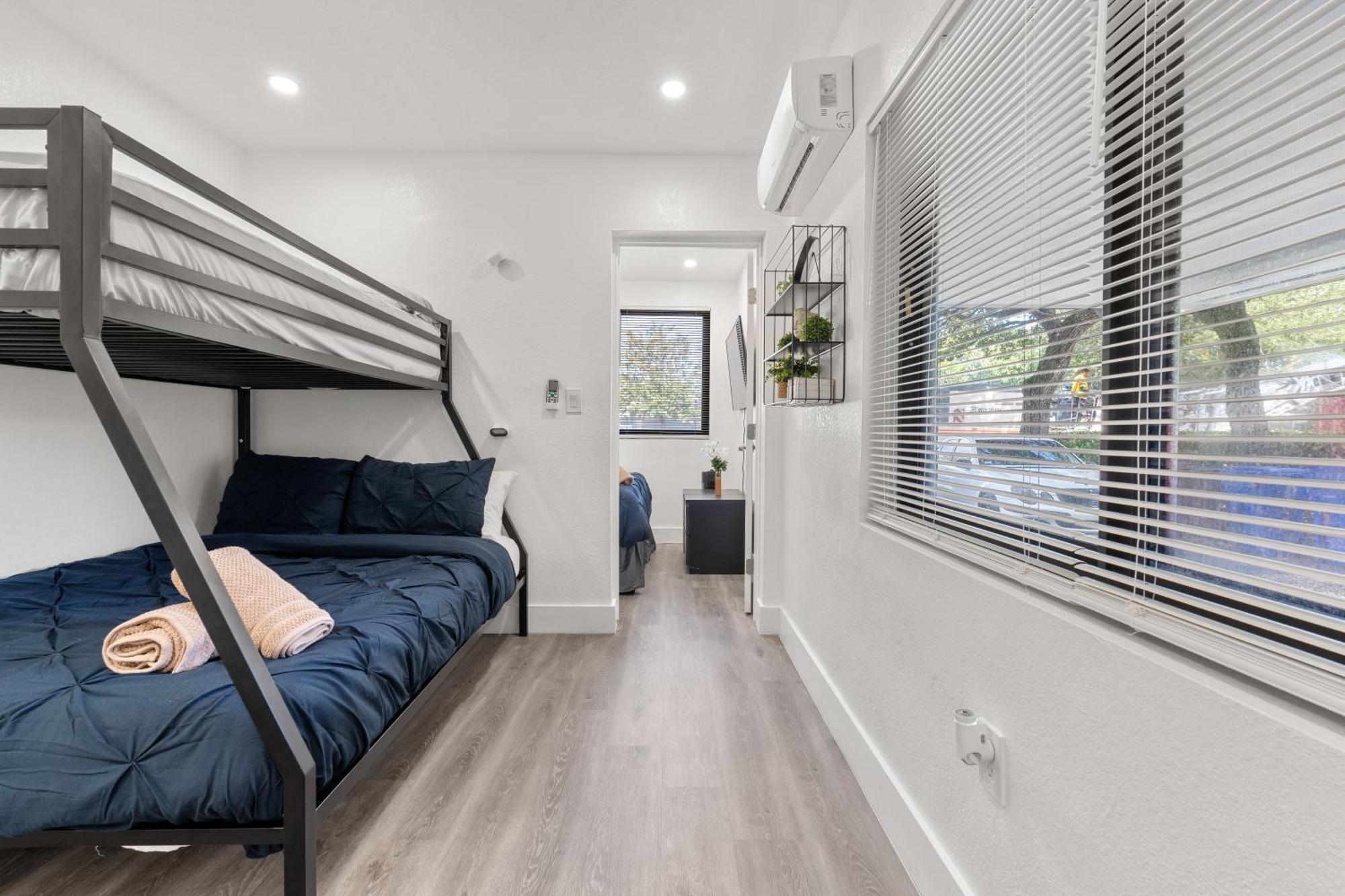 Apartment Casa Bethel Just 6 Minutes From Lauderdale Airport And 10 Minutes From The Fort Lauderdale