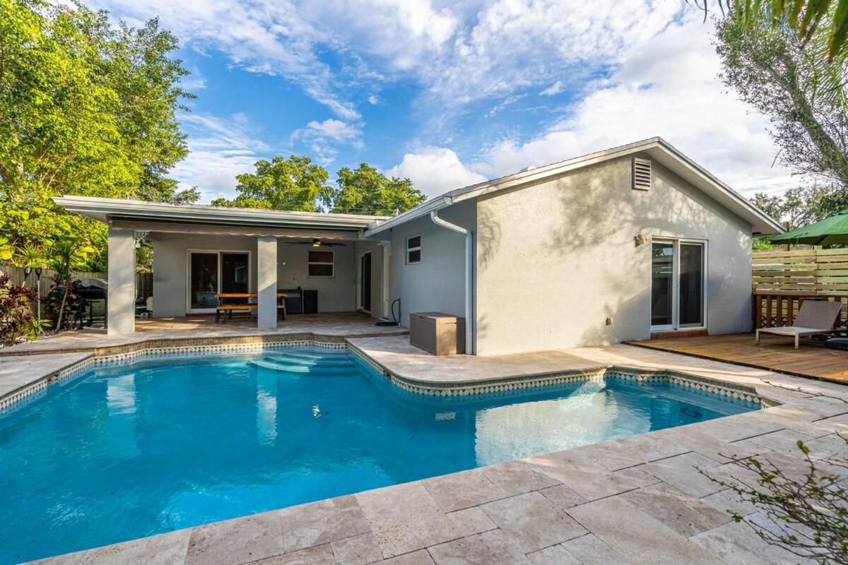 Waterfront House - Solar Heated Pool, Arcade Games Fort Lauderdale