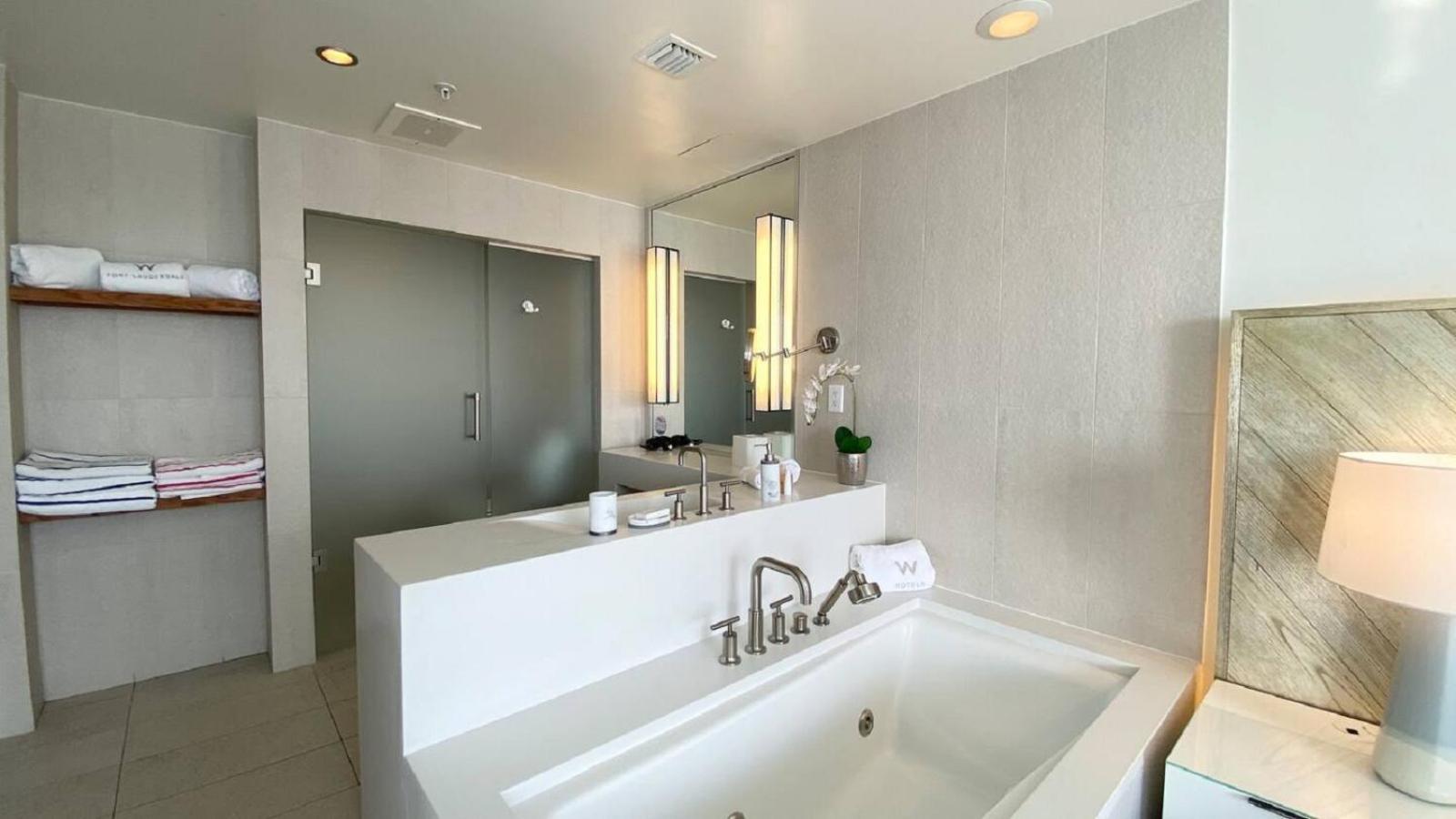 One Lux At W Residences