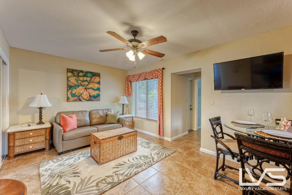 Casadelmar- Outdoor Oasis Heated Pool 5 Min 2 Holiday home Fort Lauderdale