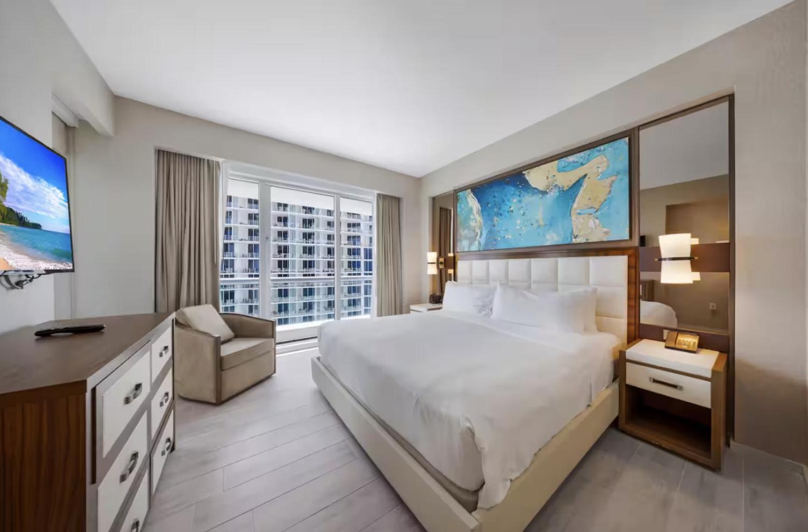 Beachfront With Spacious Balcony Apartment Fort Lauderdale