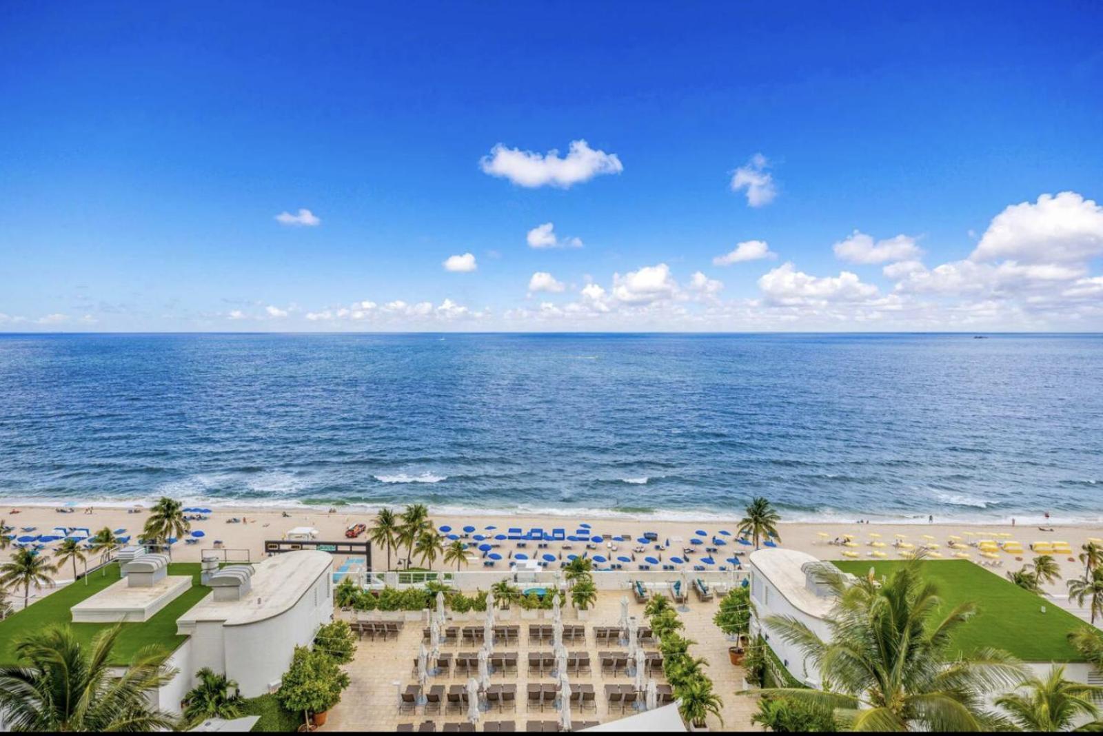 Beachfront With Spacious Balcony Fort Lauderdale
