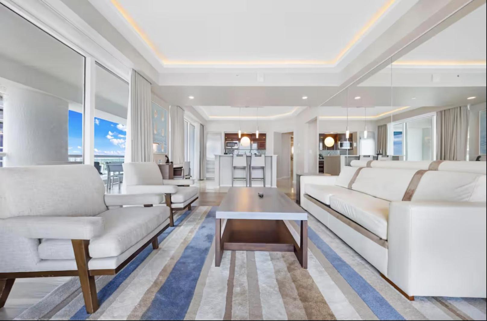 Beachfront With Spacious Balcony * Fort Lauderdale
