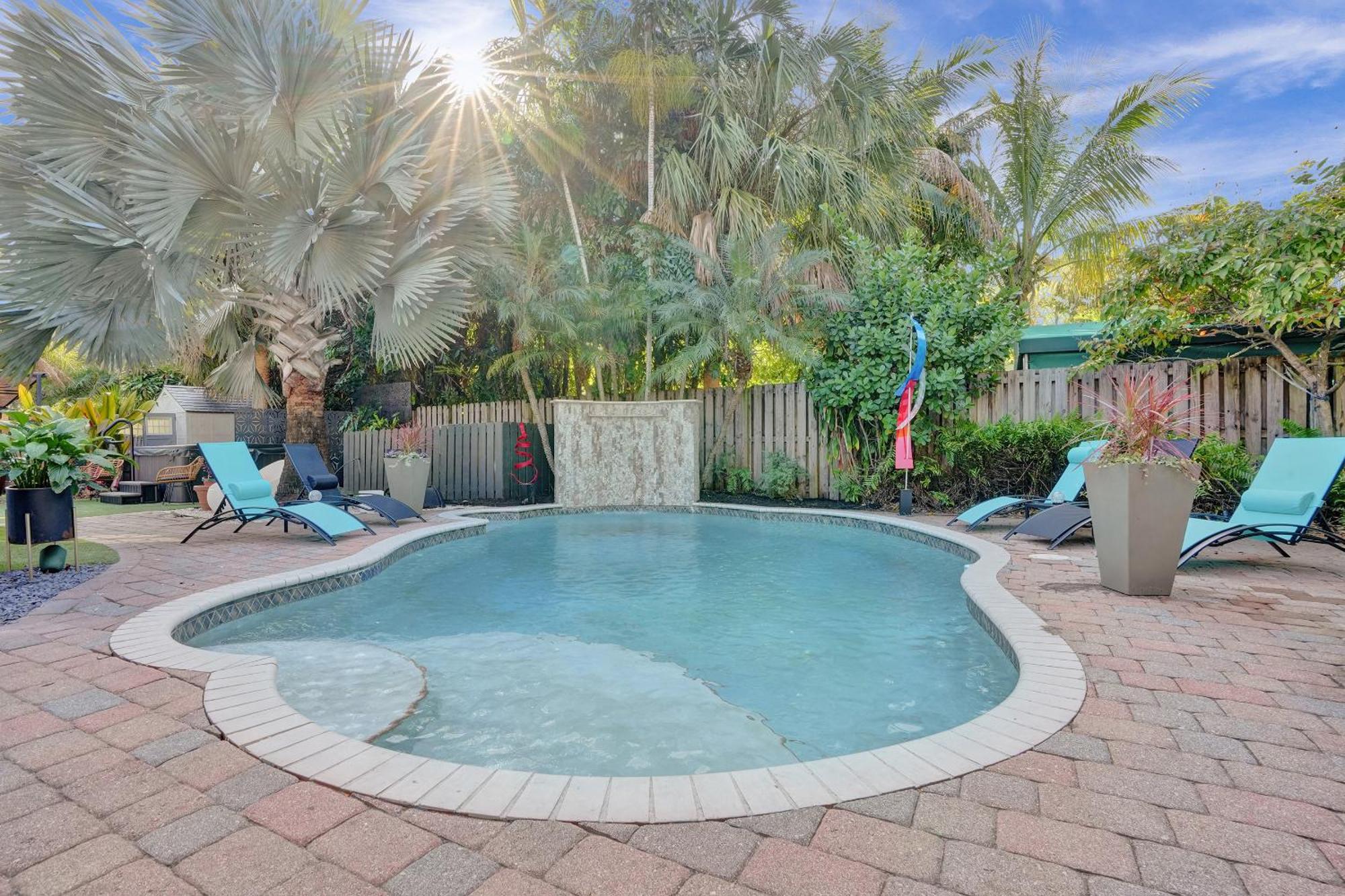 Kiki Grand - Men's Clothing Optional Holiday home Fort Lauderdale