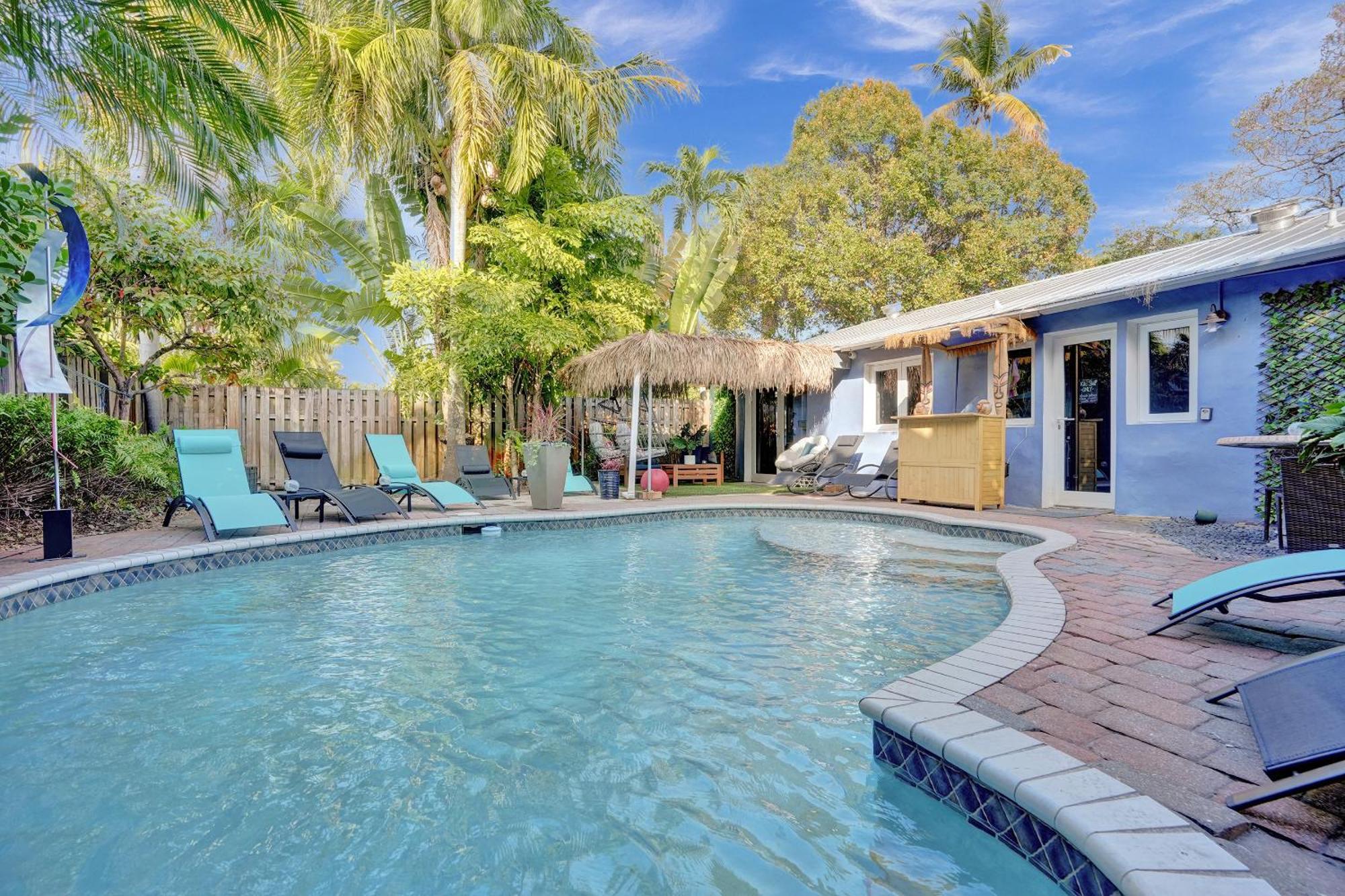 Guest house Kiki 4 - Men's Clothing Optional