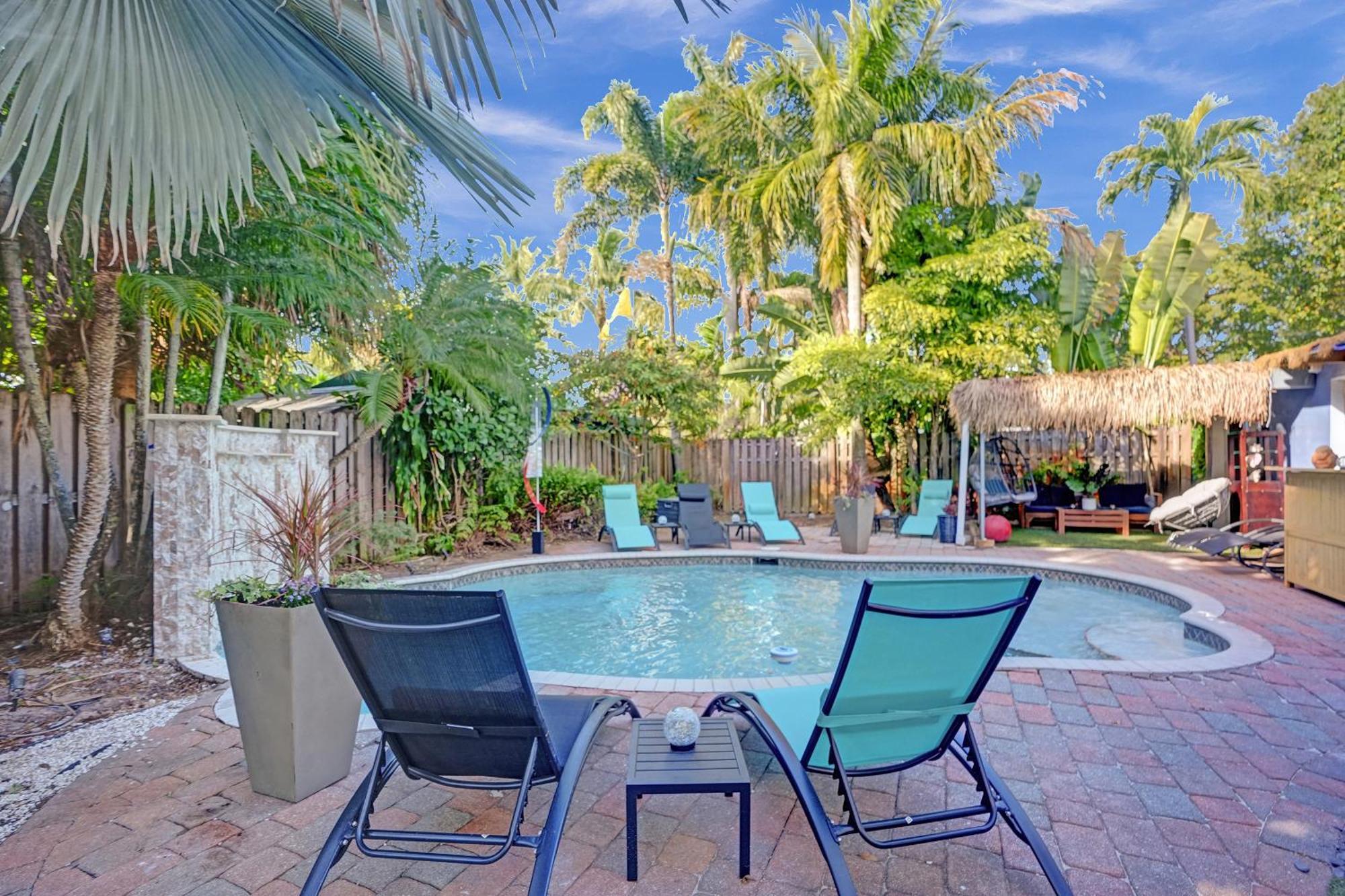 Guest house Kiki 4 - Men's Clothing Optional *