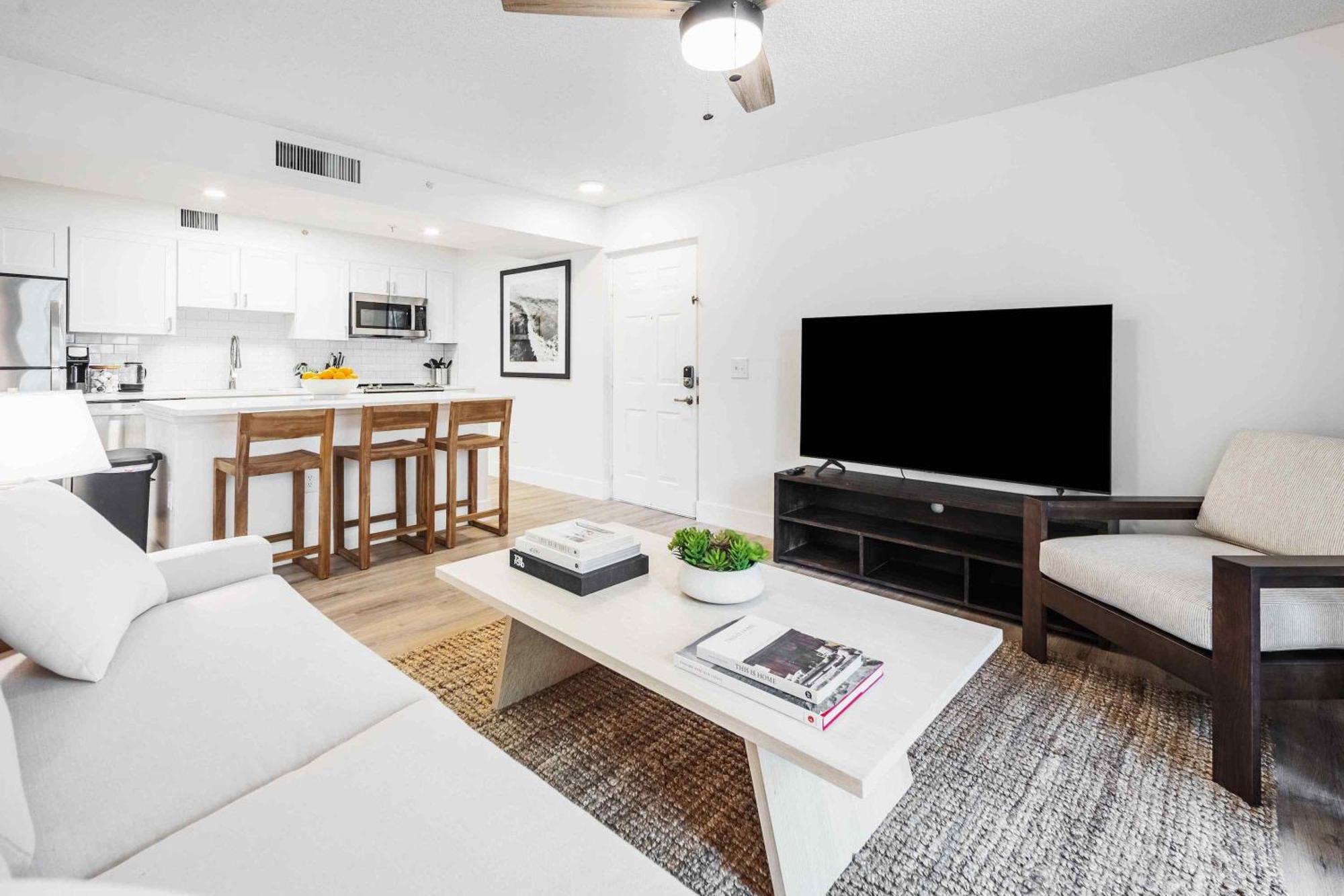 Apartment Stunning Centrally Located At New River Cove In South Florida Fort Lauderdale