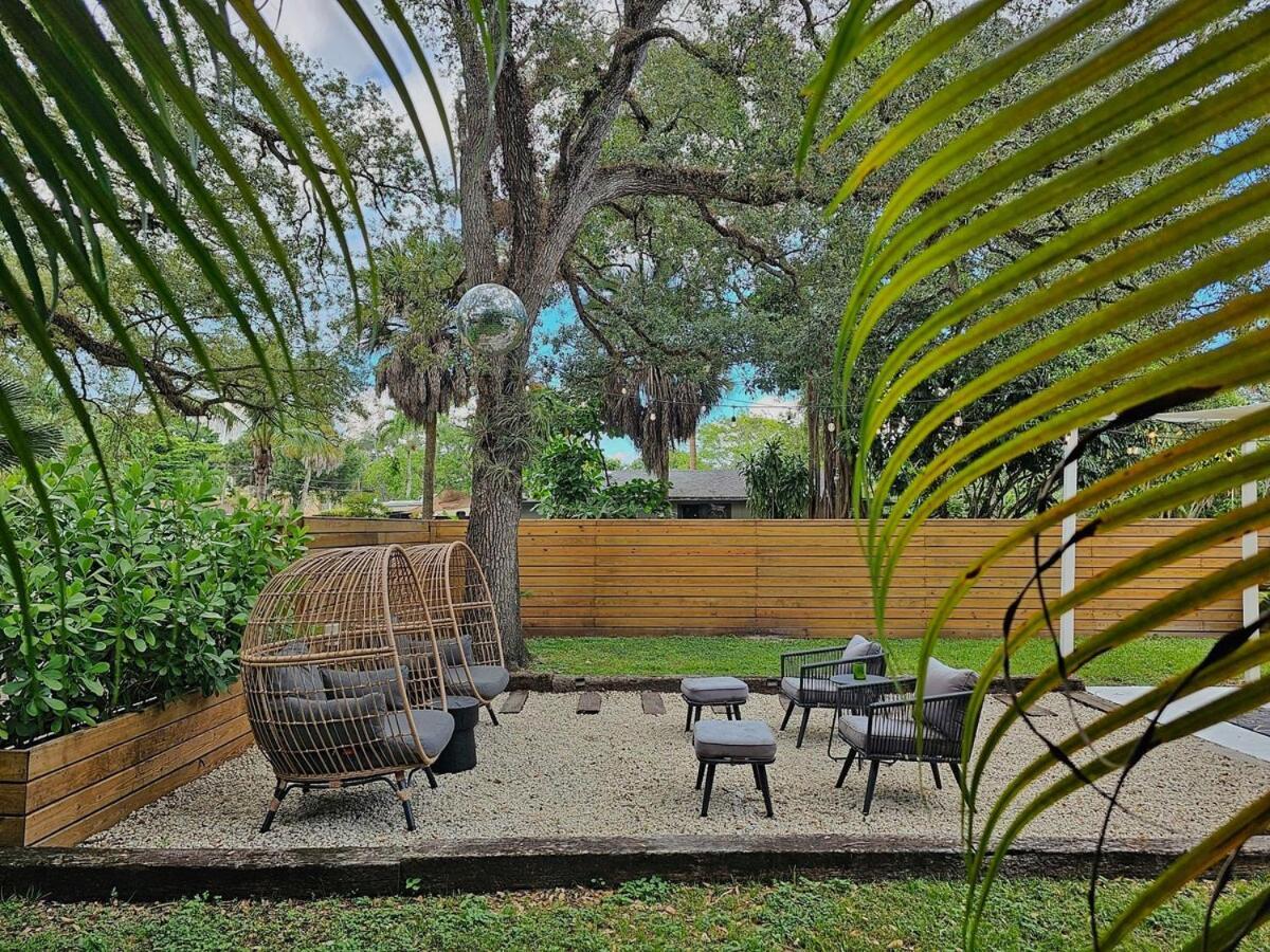 River Oaks * Fort Lauderdale