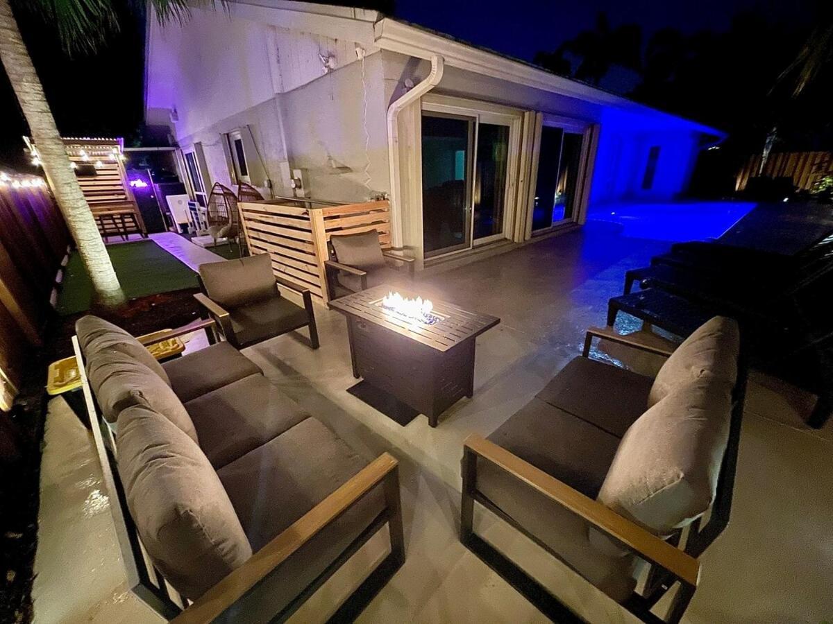 The Oasis * Fort Lauderdale