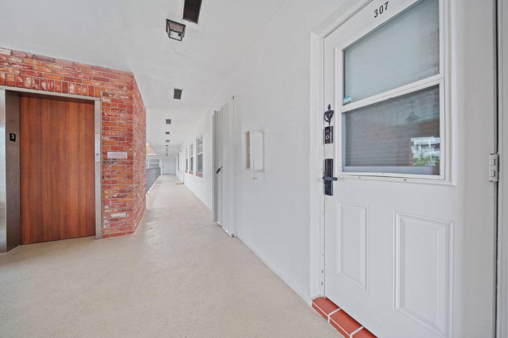 Luxe 2br Escape Lauderdale *