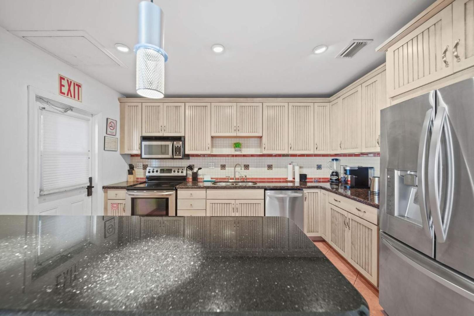 Luxe 2br Escape Lauderdale * Fort Lauderdale