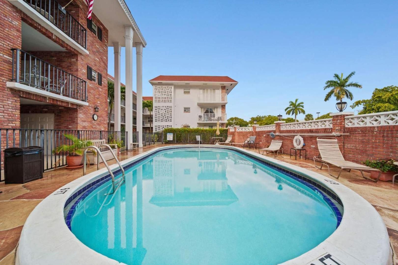 Luxe 2br Escape Lauderdale Fort Lauderdale