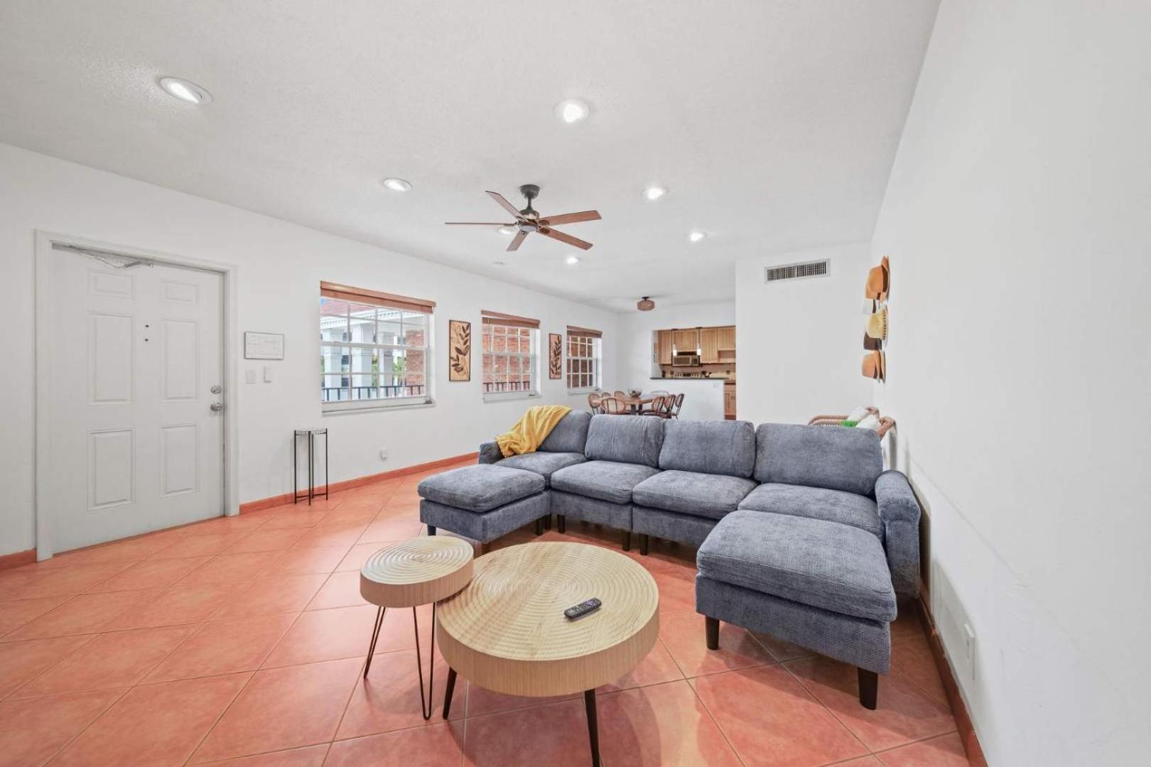 Apartment Luxe 2br Escape Lauderdale *
