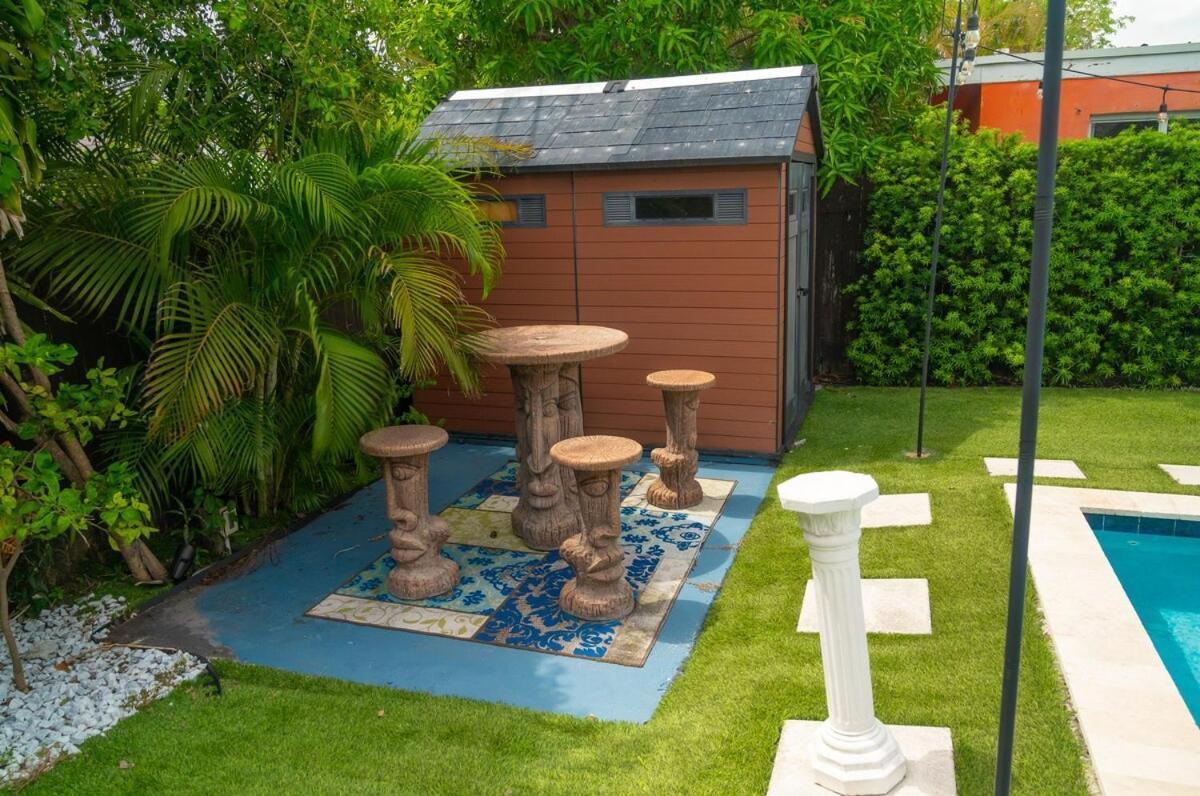 Lauderdale Oasis-private Pool Holiday home *