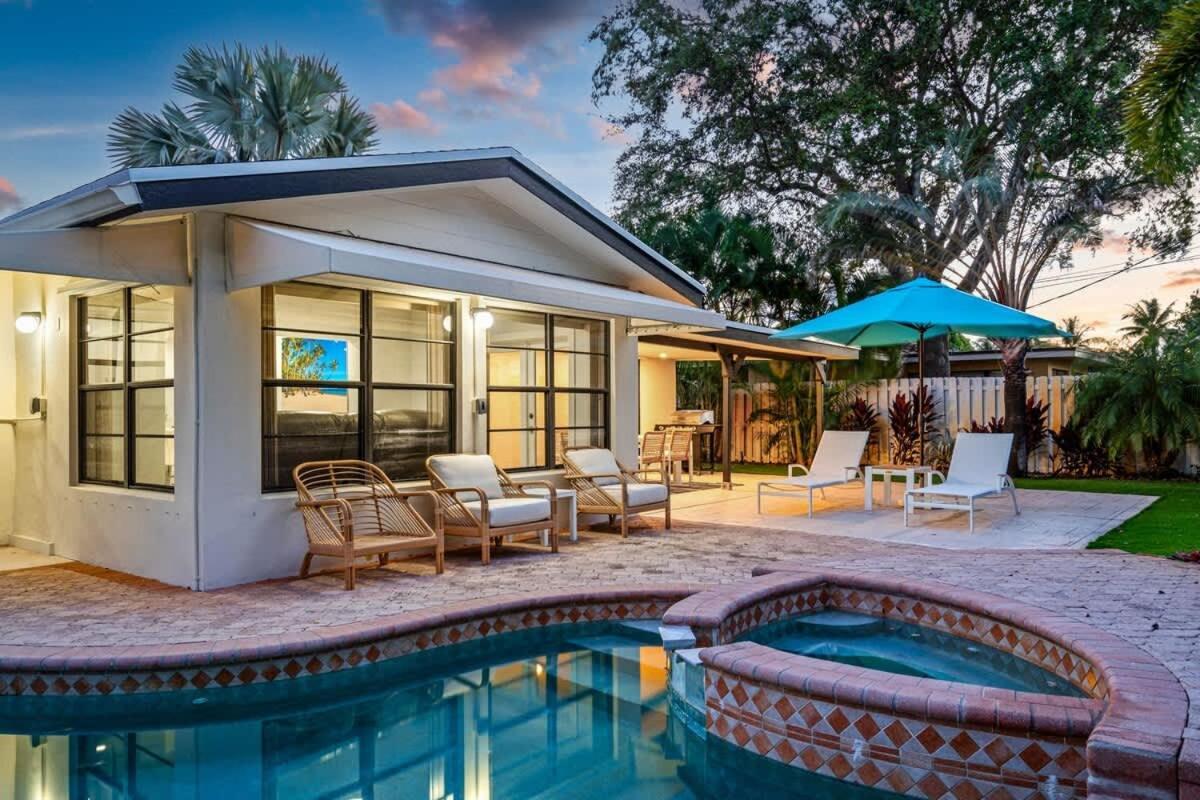 Tropical Getaway - Heated Pool & Patio Retreat * Fort Lauderdale