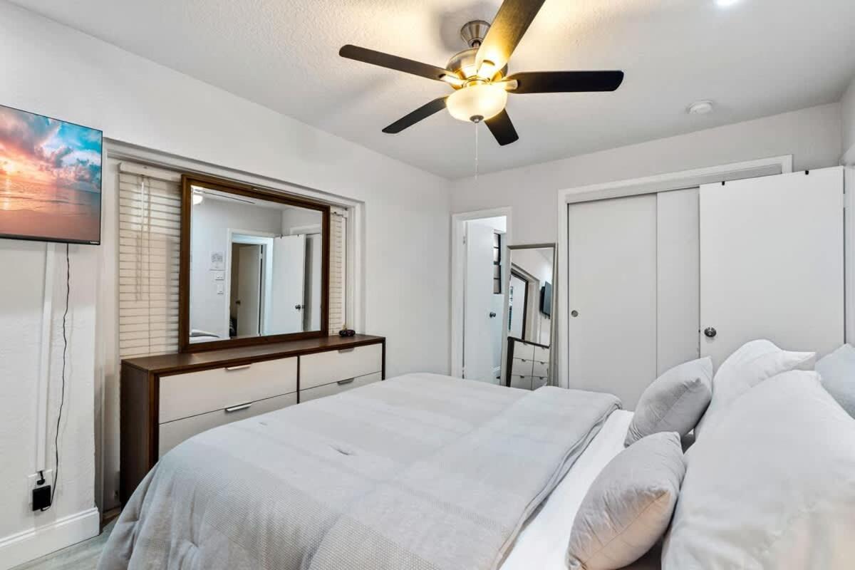 Tropical Getaway - Heated Pool & Patio Retreat * Fort Lauderdale