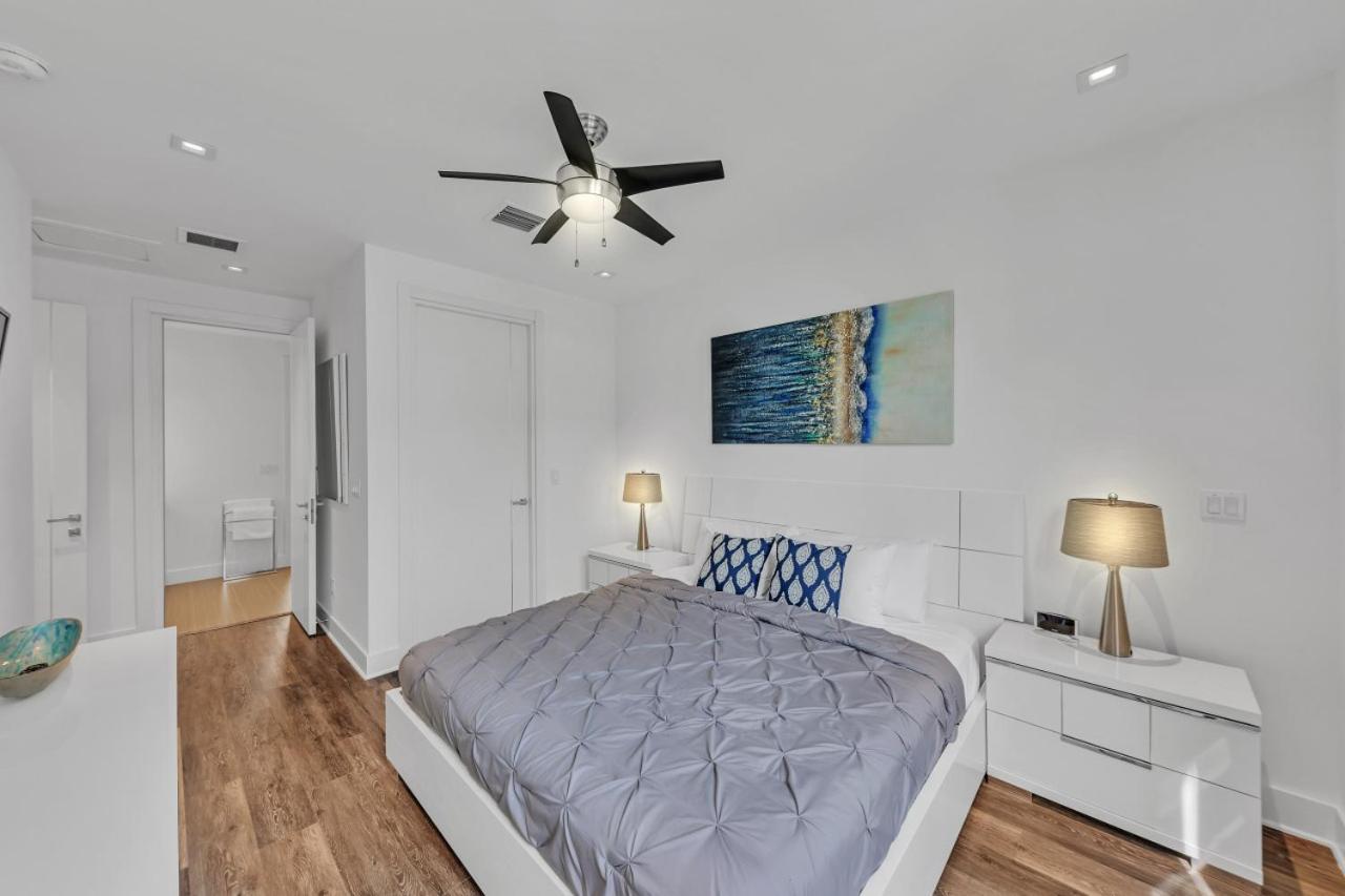 Olas Modern Masterpiece * Fort Lauderdale