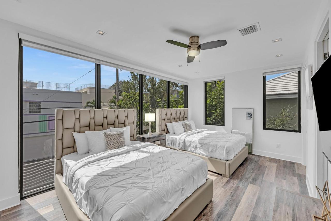 Olas Modern Masterpiece *