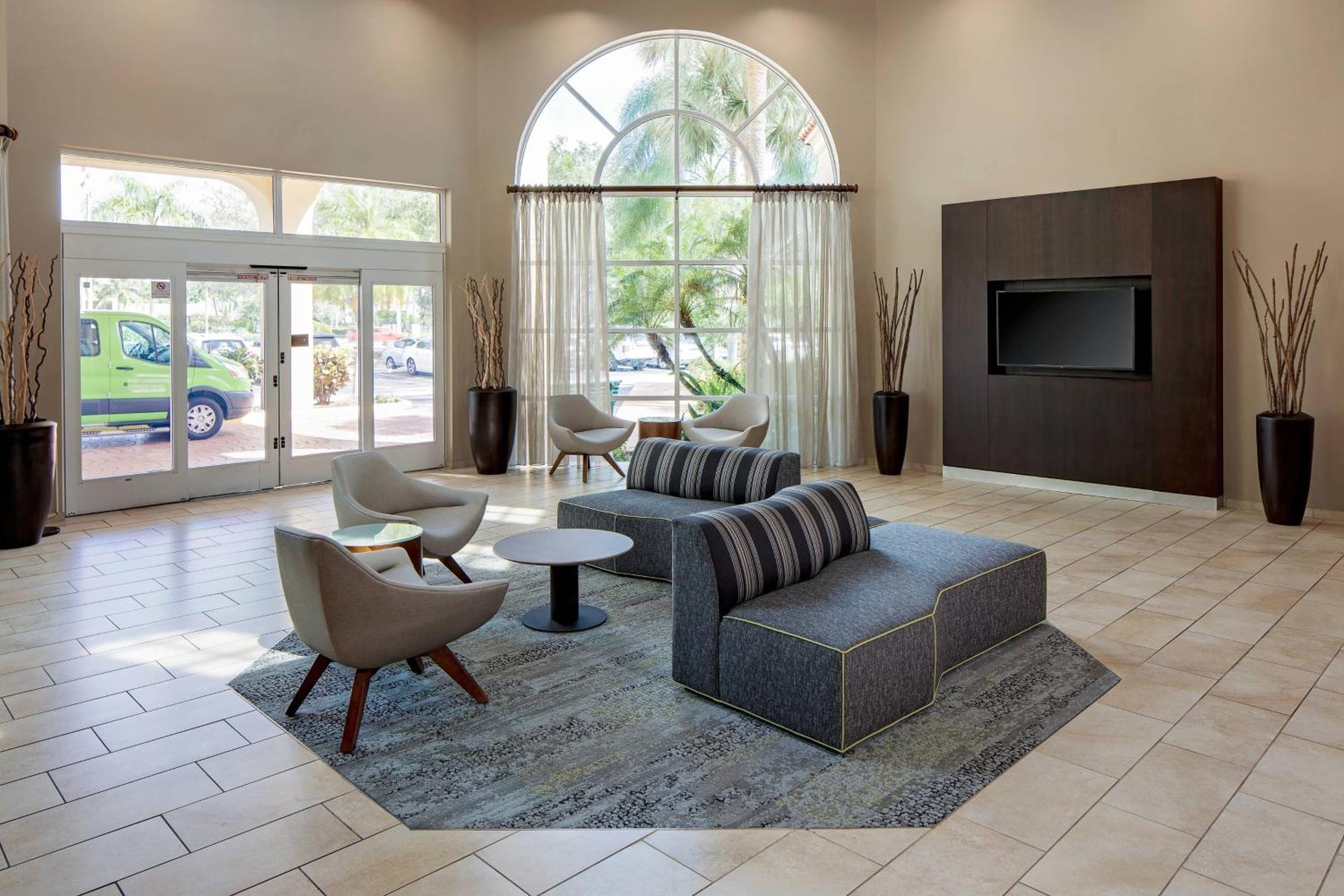 Courtyard By Marriott Lauderdale North/cypress Creek Fort Lauderdale