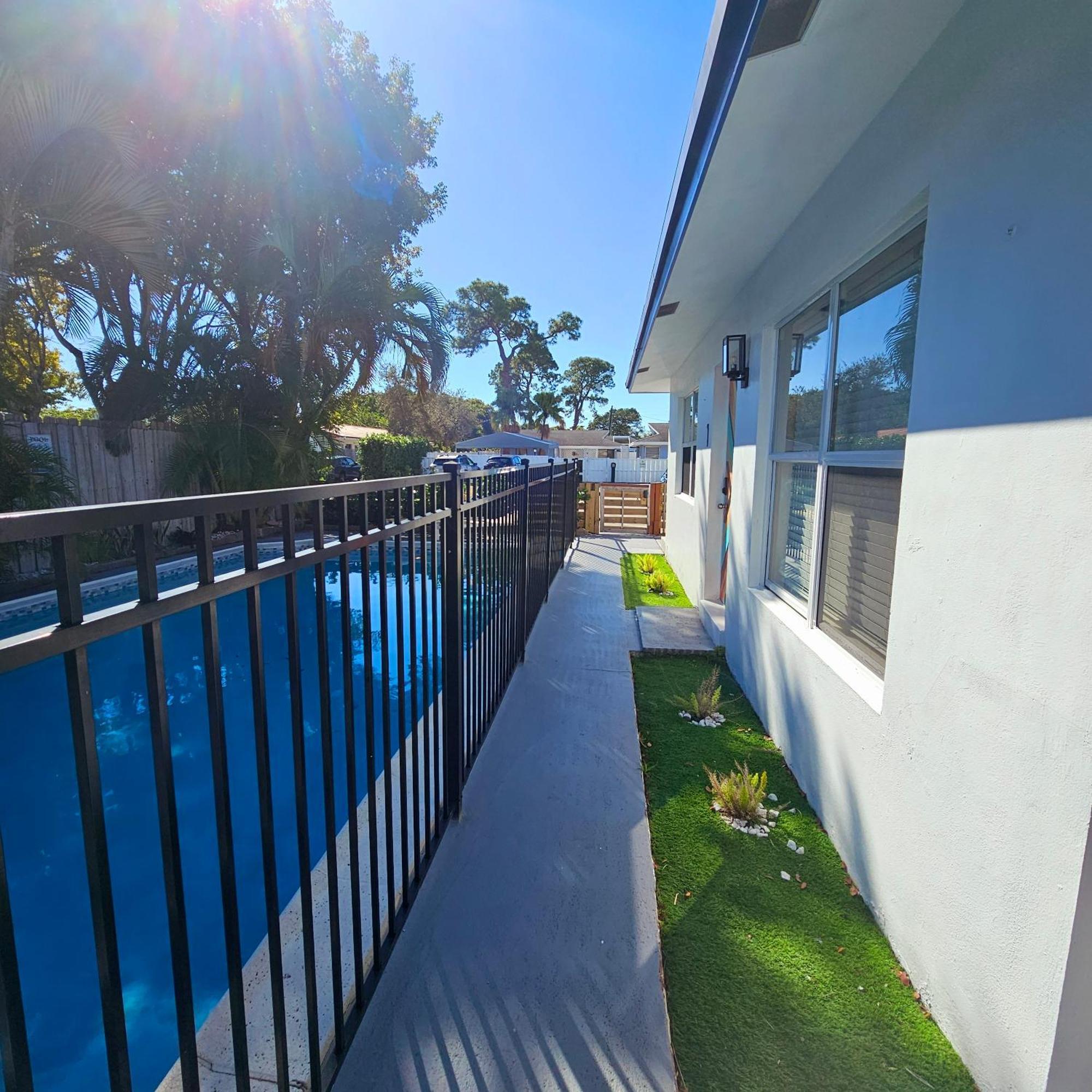 Apartment Coastal Haven: Family-friendly House With Pool Near Beaches
