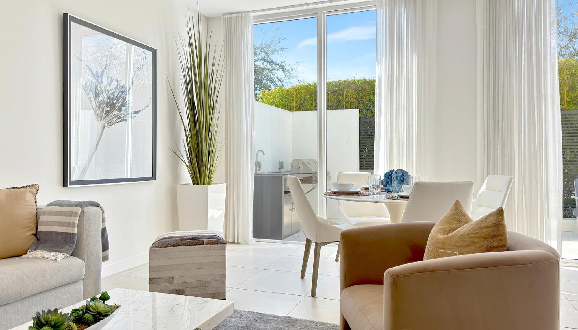 Tiffany Tides - Resort-style Townhome - Gym, Rooftop Pool And Sauna Holiday home
