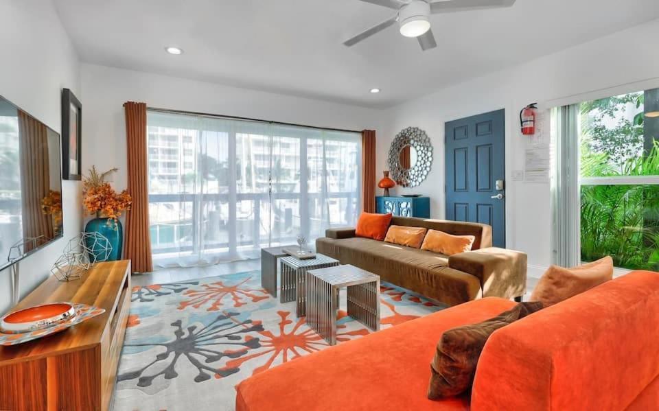 Apartment Orange Dream On The Water *