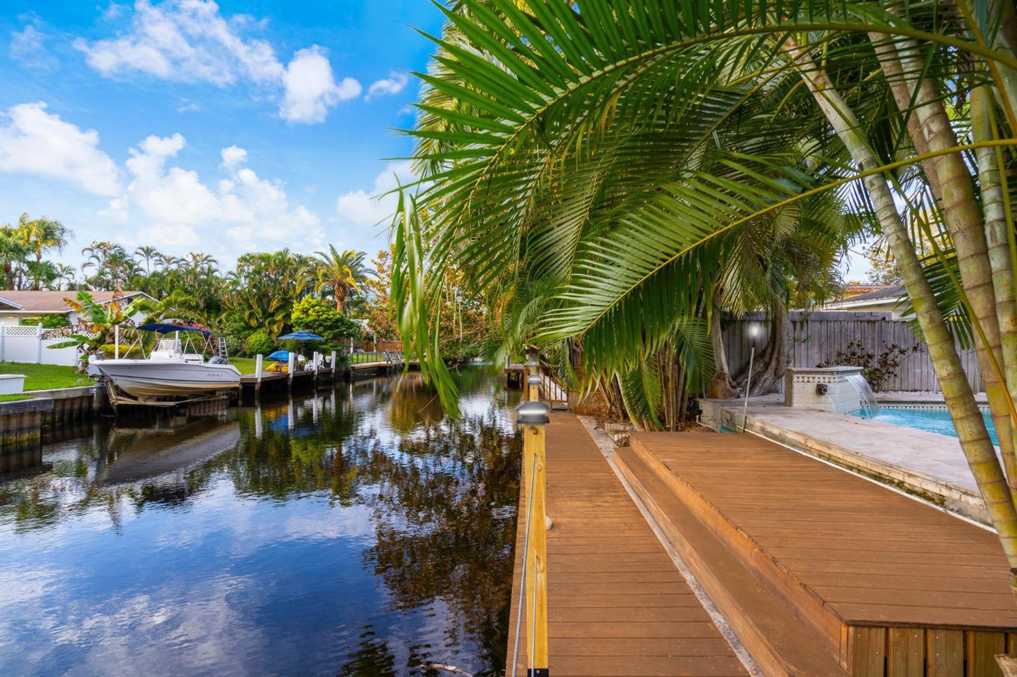 Holiday home Waterfront House - Solar Heated Pool, Arcade Games Fort Lauderdale