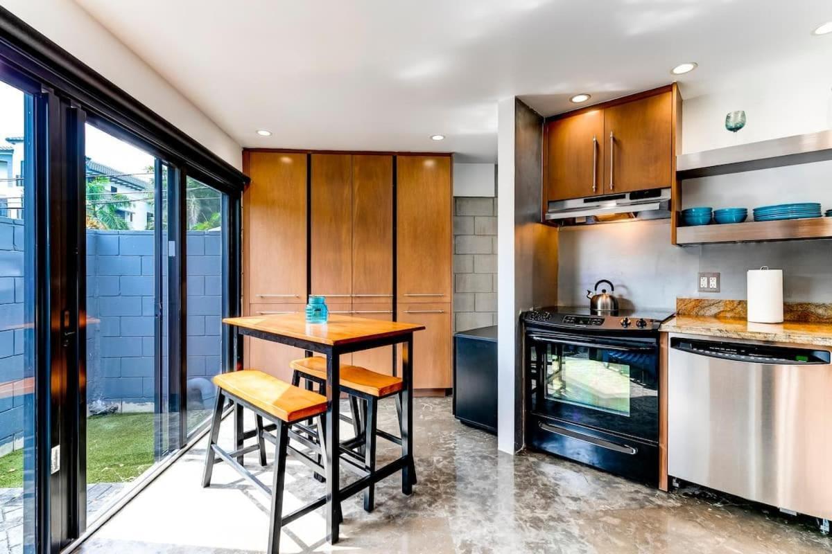 Entire Townhouse Ft Lauderdale Apartment