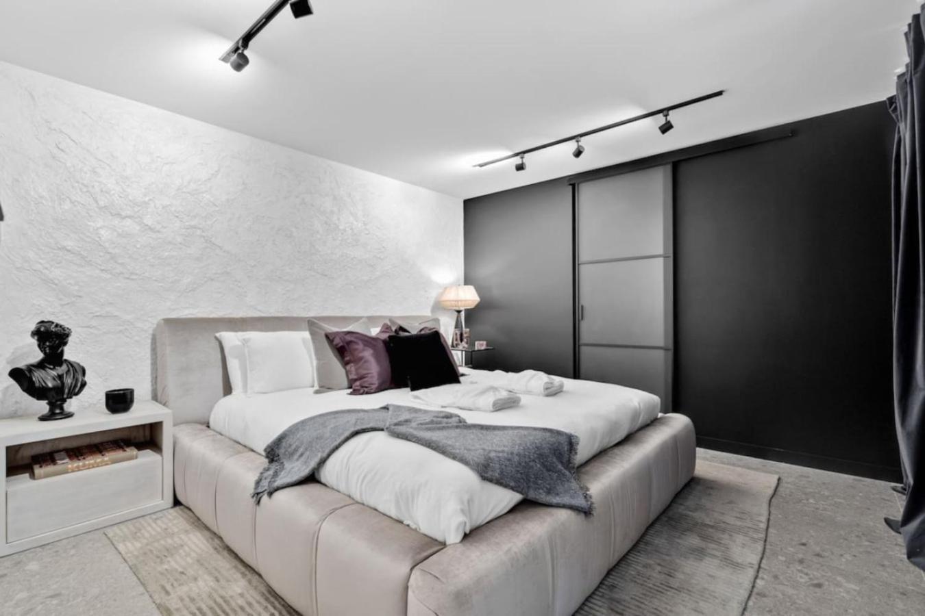 Holiday home 2500, Waterfront, Pool And Gym, Cinema, Wifi Fort Lauderdale