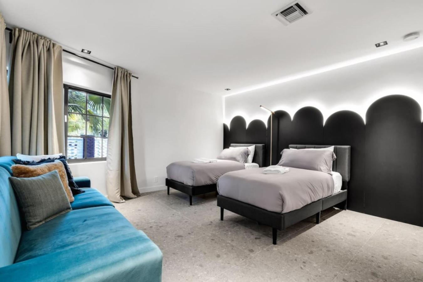 2500, Waterfront, Pool And Gym, Cinema, Wifi * Fort Lauderdale